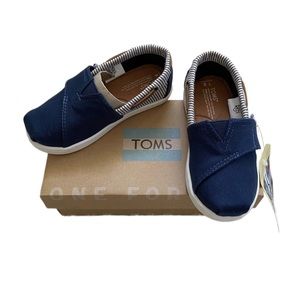 NWT Toms Tiny navy stripes Bimini